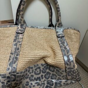 Chic ANNABEL INGALL Raffia Straw bag with metallic cheetah print